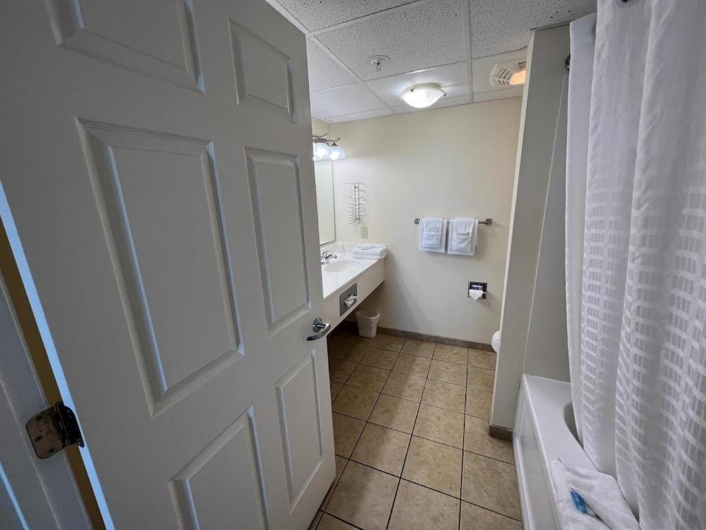 Villa 2501 S Ocean Blvd, 0831 - Ocean View Sleeps 8 Myrtle Beach Exterior foto
